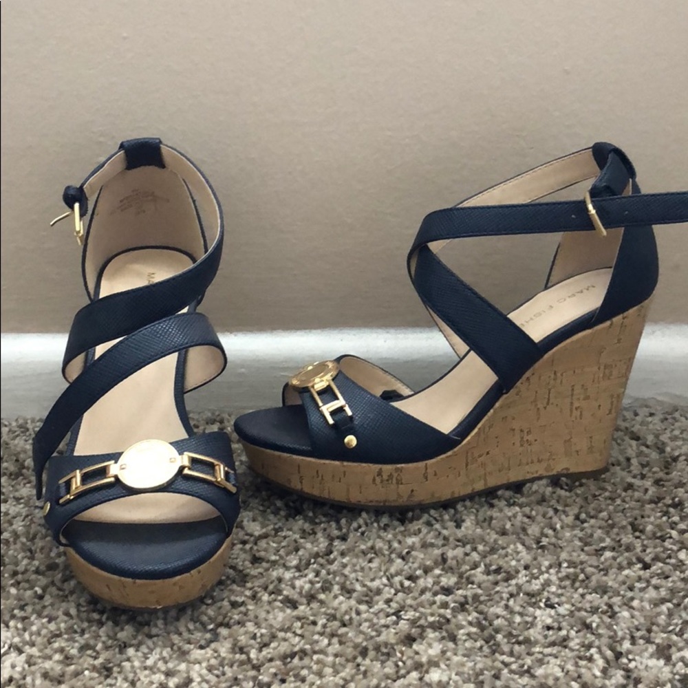 Marc Fisher wedges